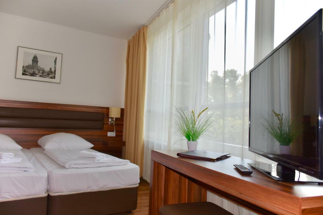 Aparthotel Christie Berlin Exterior photo